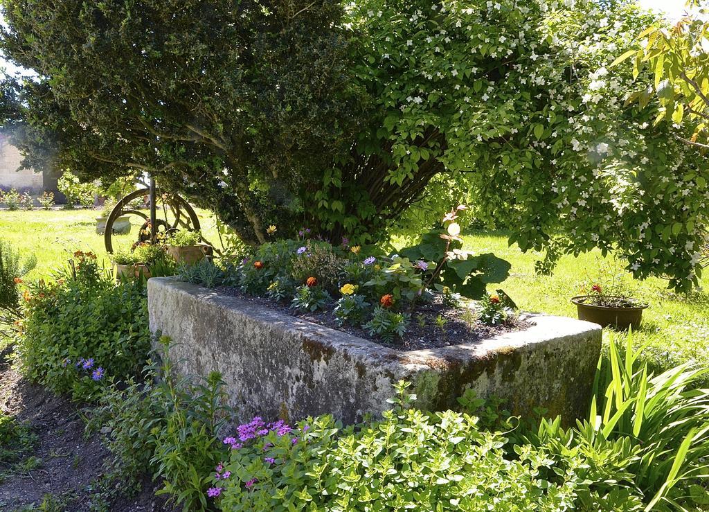 Le Vieux Noyer Bed & Breakfast Saint-Maurice-de-Tavernole Exterior photo